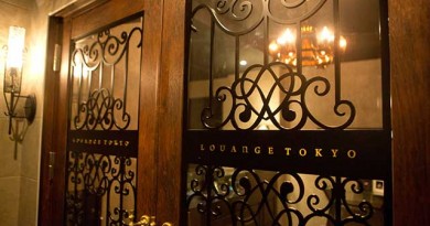 ここは、日本で初めて会員制でお届けする本格的パティシェのデザート専用ラウンジ