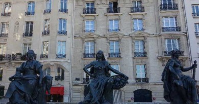 話題のAirbnb。まるで映画のワンシーンのようなお部屋 in Paris,Fantasy Eiffel Duplex 話題のAirbnb。まるで映画のワンシーンのようなお部屋 in Paris,Fantasy Eiffel Duplex