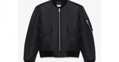 MA-1はサンローランパリでスタイリッシュに着こなす