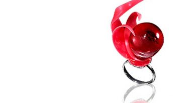 お菓子の世界と宝飾の世界と結びつけるフランスのエスプリを感じさせるこのお店「Sucre Bijou」 お菓子の世界と宝飾の世界と結びつけるフランスのエスプリを感じさせるこのお店「Sucre Bijou」