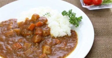 暑さが厳しい日はレトルトカレーをメニューの一品に！